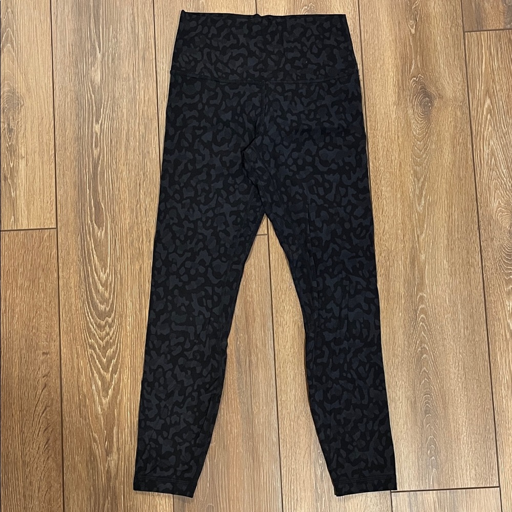 Lululemon Align 25” Black Patterned Leggings